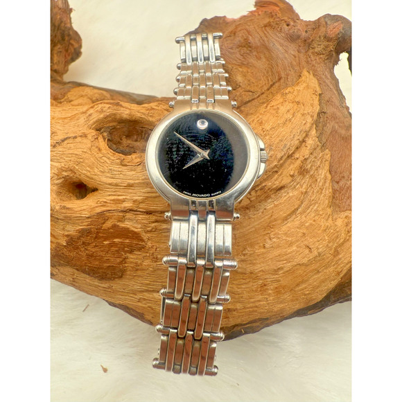 Movado Aviso 26mm Museum Women\'s Black Dial Watch - 84-36-829-3324739